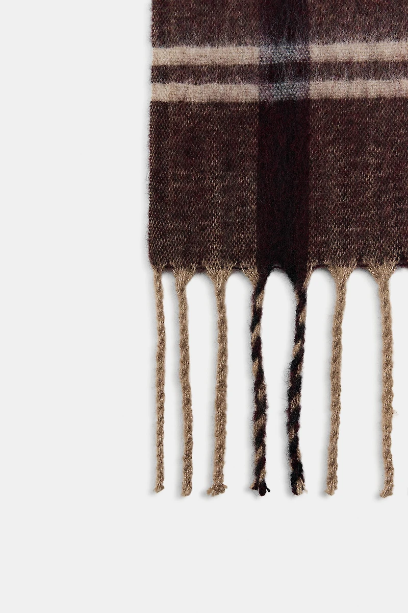PLAID JACQUARD SCARF