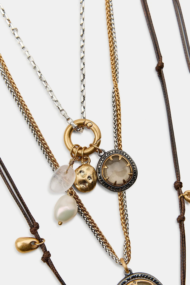 PACK OF 3 NECKLACES WITH STONES AND CHARMS