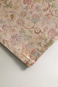 FLORAL JACQUARD TABLECLOTH
