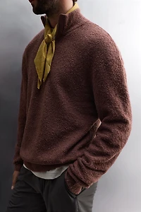 PULL BIMATIÈRE À COL ZIPPÉ