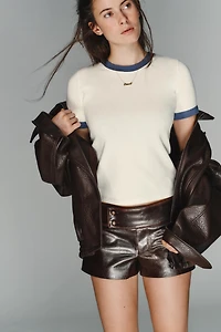 LOW-RISE SHORTS