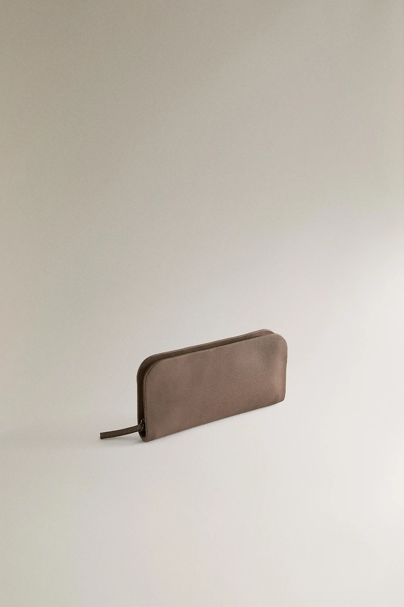 PORTEFEUILLE EN CUIR