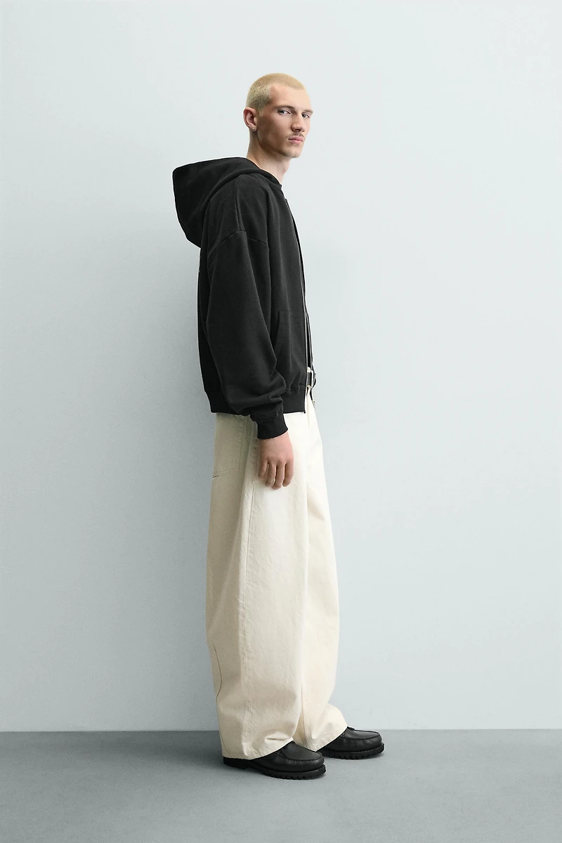 CROPPED FIT HOODIE WITH TEXT PRINTS