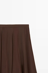 Flowing flared midi skirt