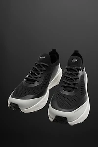 RUNNING SNEAKERS
