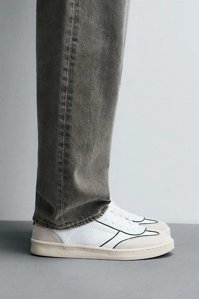 BASKETS SEMELLE CONTRASTÉE