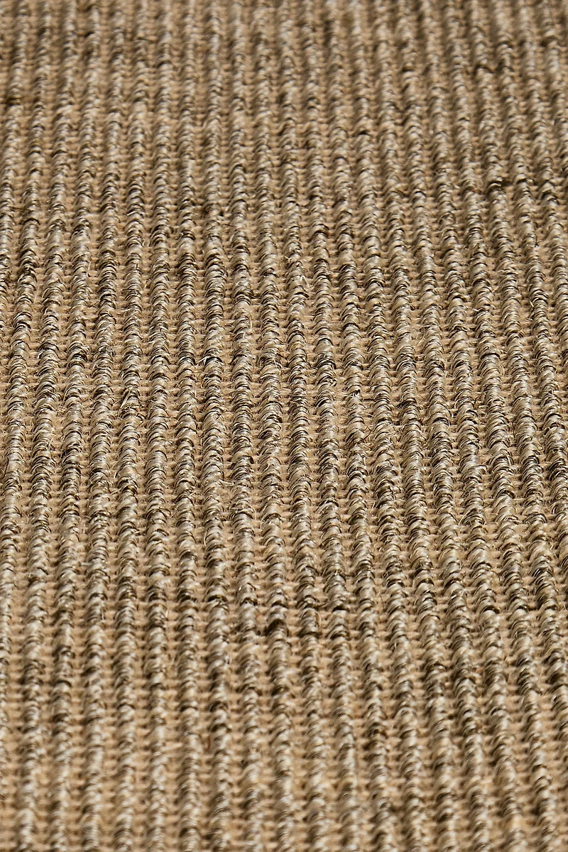 WOVEN SISAL AREA RUG