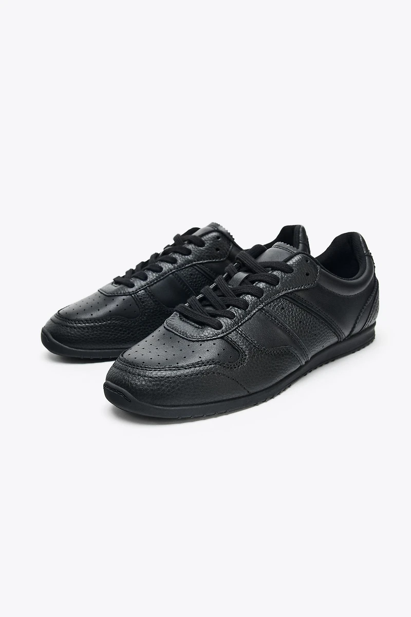 LEATHER SNEAKERS