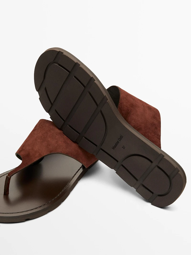 Split leather toe divider sandals