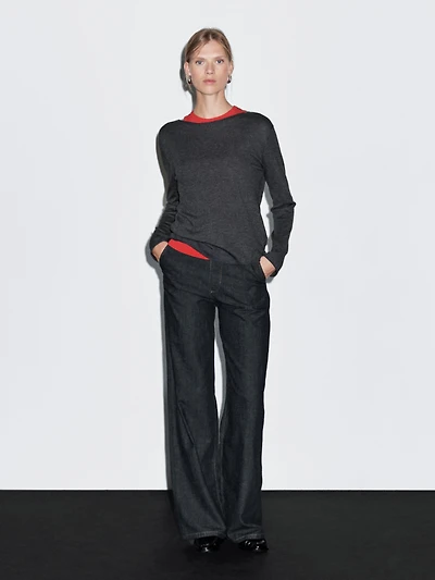 Straight-leg high-waist jeans