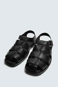 BUCKLED FISHERMAN SANDALS