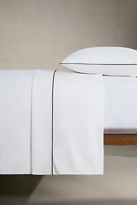 SATEEN FLAT SHEET WITH PIPING