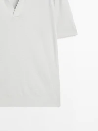 Polo en maille à col V