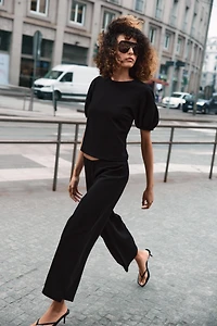 TOP À MANCHES BOUFFANTES