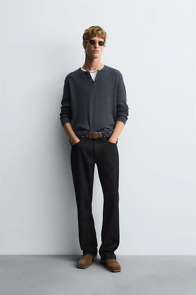 WASHED BUTTON NECK SWEATER