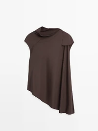 Asymmetric top with neck detail - Limited