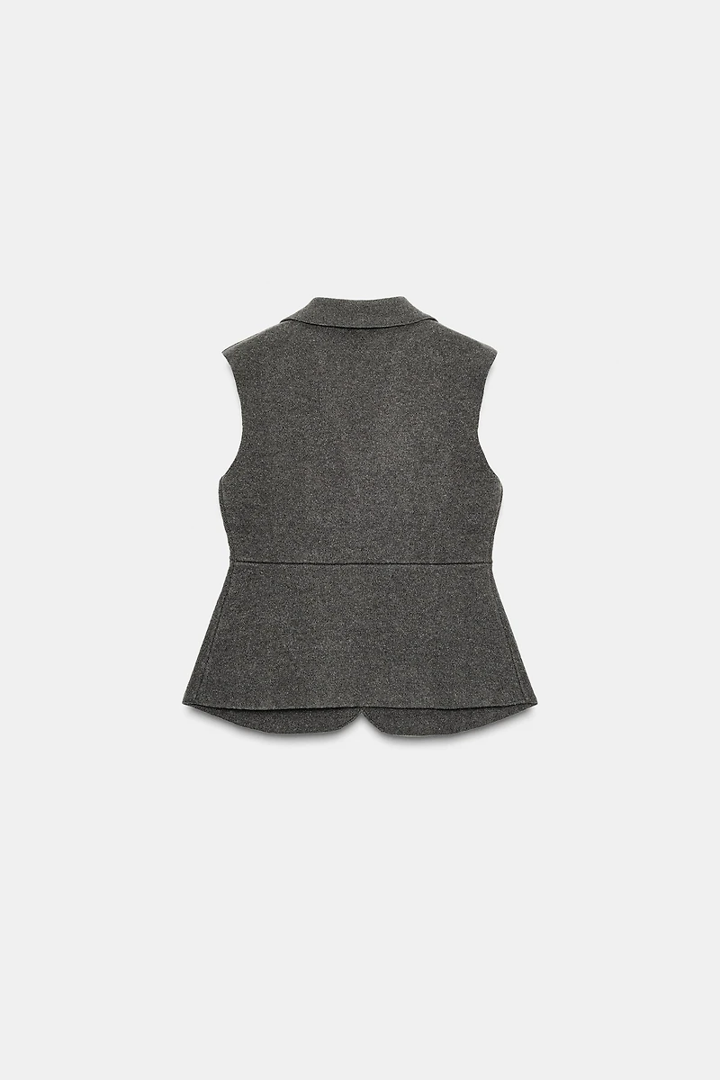 TAILORED KNIT VEST