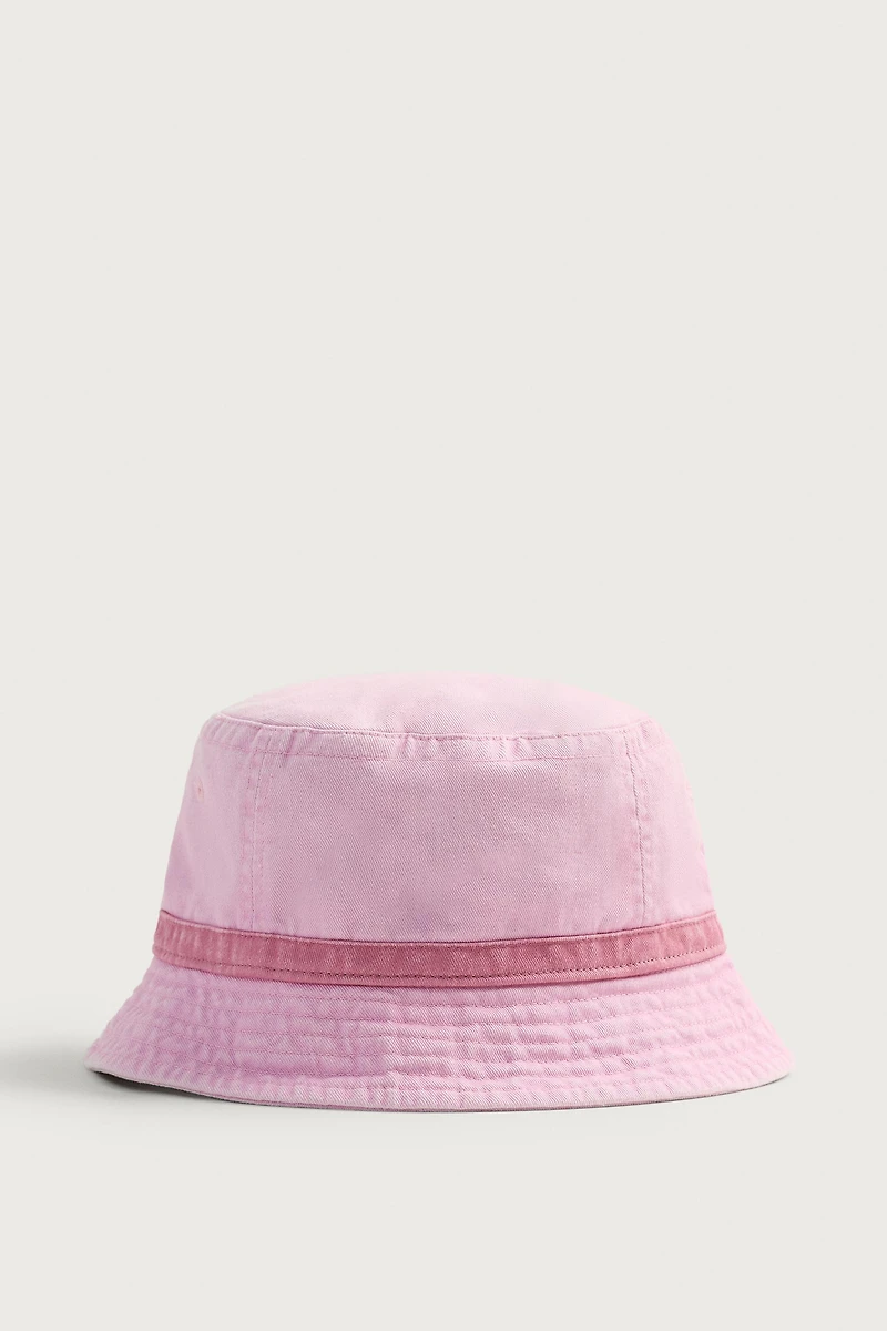WASHED BUCKET HAT