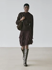 Asymmetric skirt with ruffles