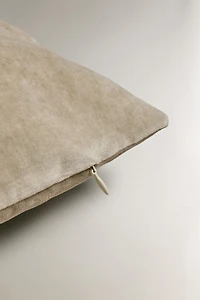 HOUSSE DE COUSSIN EN VELOURS DÉLAVÉ