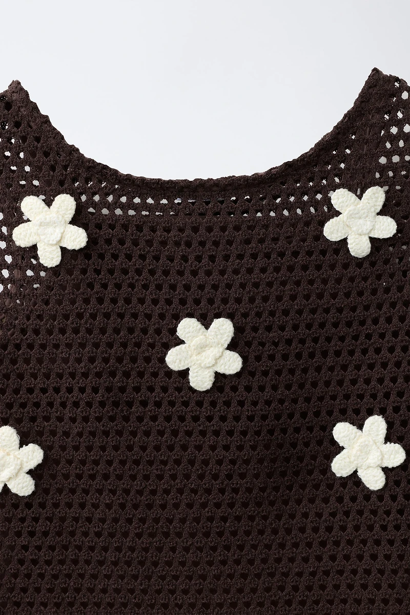 CROCHET FLORAL KNIT TOP