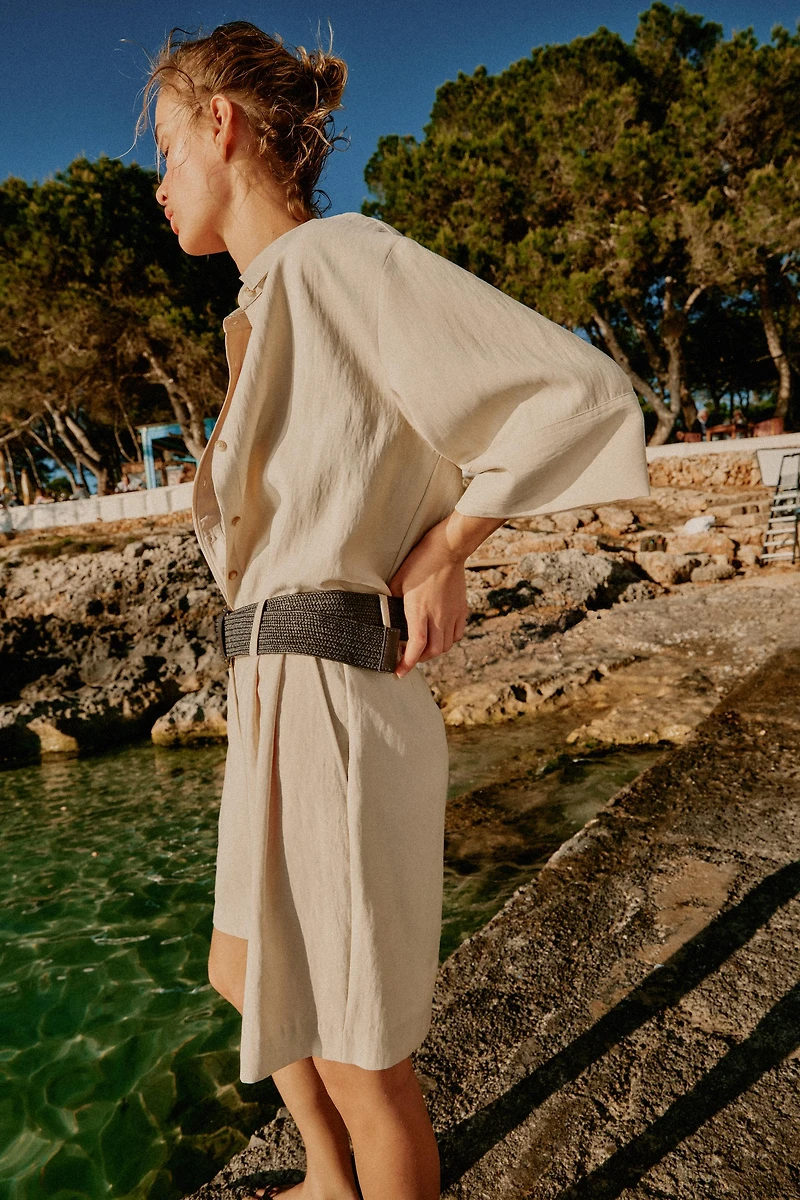 PLEATED BELTED SHORTS