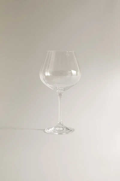 WAVY-EFFECT BOHEMIA CRYSTAL WINE GLASS