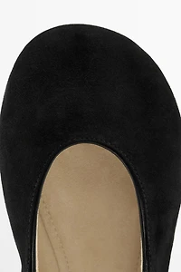 Soft leather ballet flats
