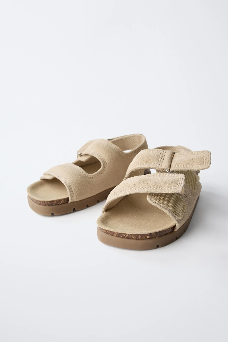 SANDALES EN CUIR À DOUBLE BRIDE