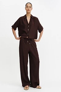 FLOWY STRAIGHT LEG PANTS