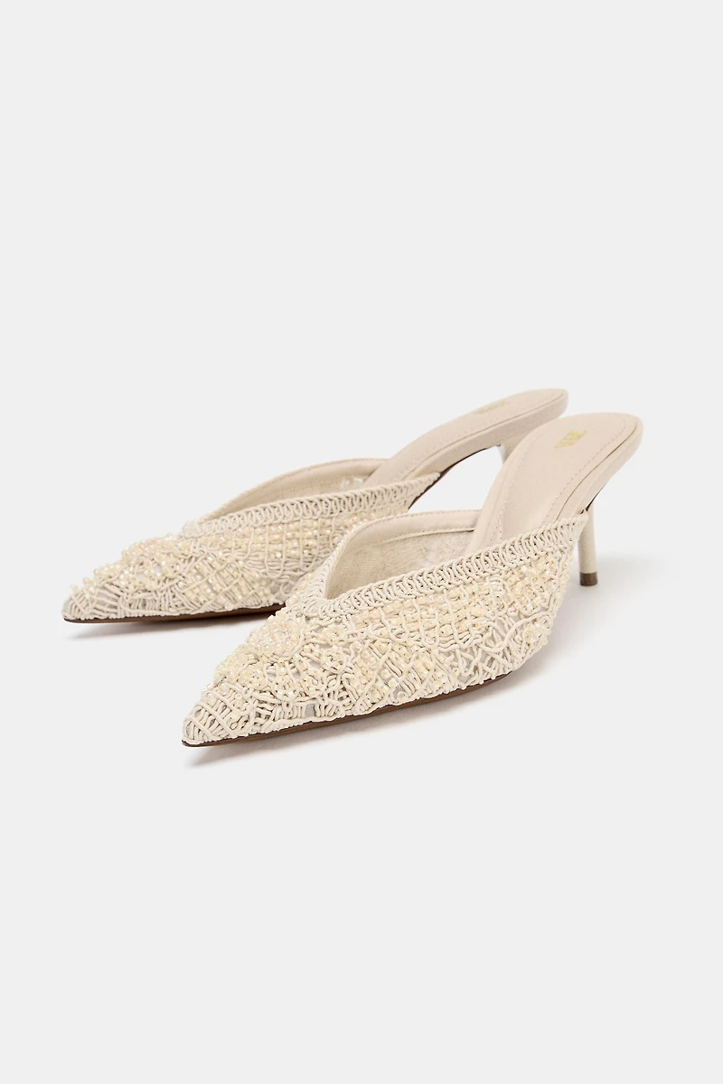 MULE HEEL SHOES WITH APPLIQUÉS