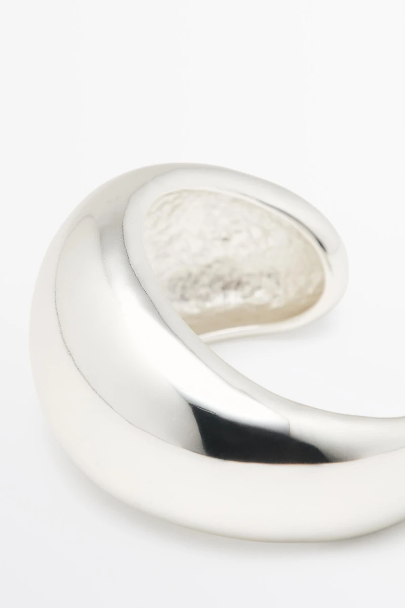 Bracelet volume arrondi