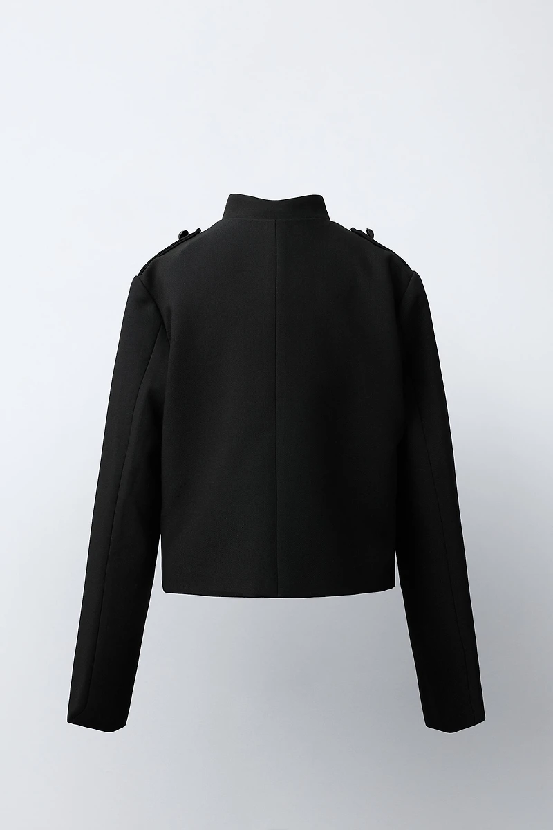 FITTED BUTTON JACKET