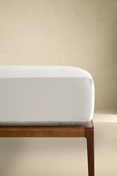 SATEEN FITTED SHEET | 11.8" THICK ( THREAD COUNT