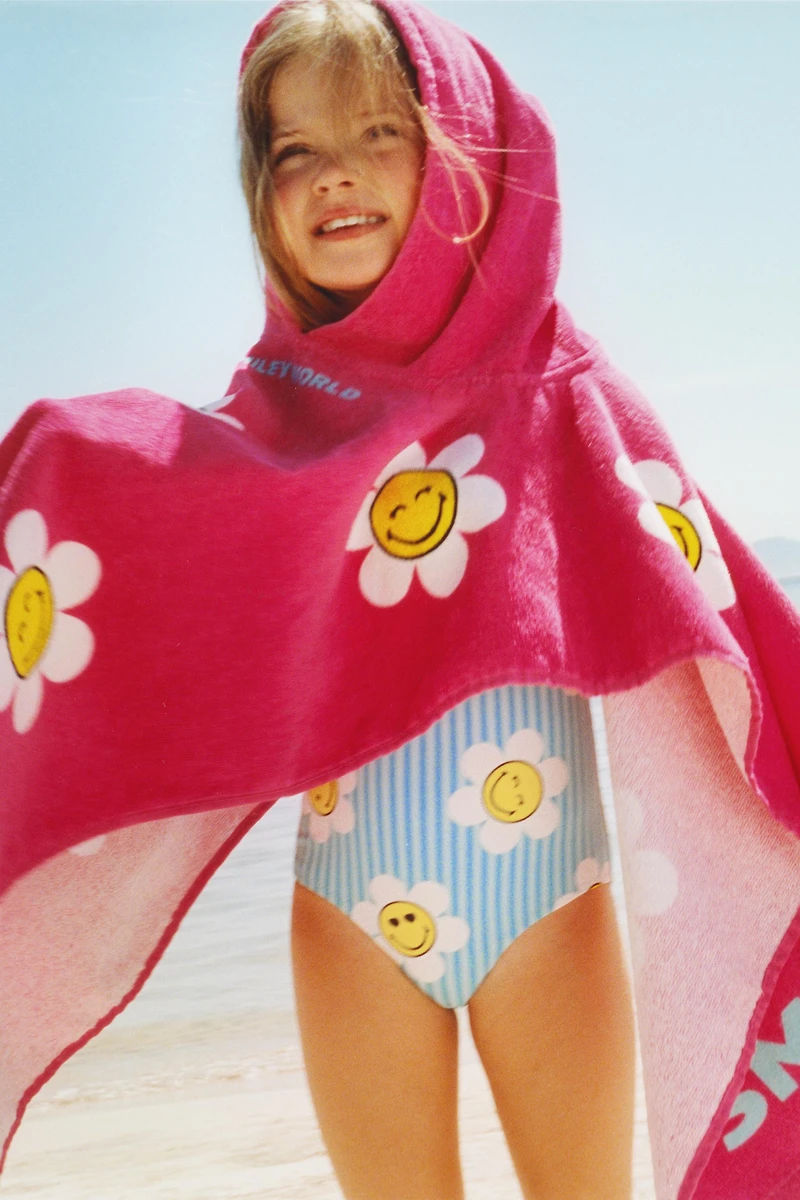 SMILEYWORLD ® TERRYCLOTH PONCHO