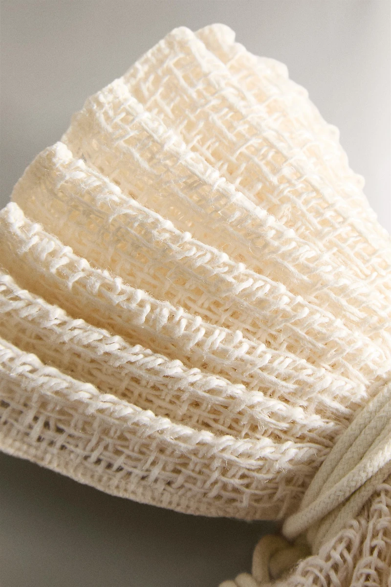 EXFOLIATING SPONGE