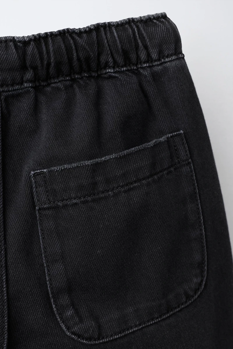 LOOSE WAIST JEANS