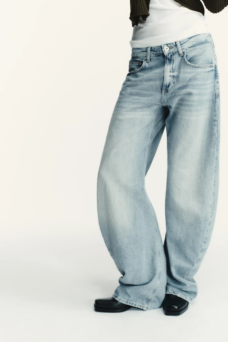 TRF SHIFTED SEAM LOW WAIST JEANS