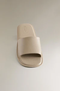 BATHROOM SLIDER SLIPPERS
