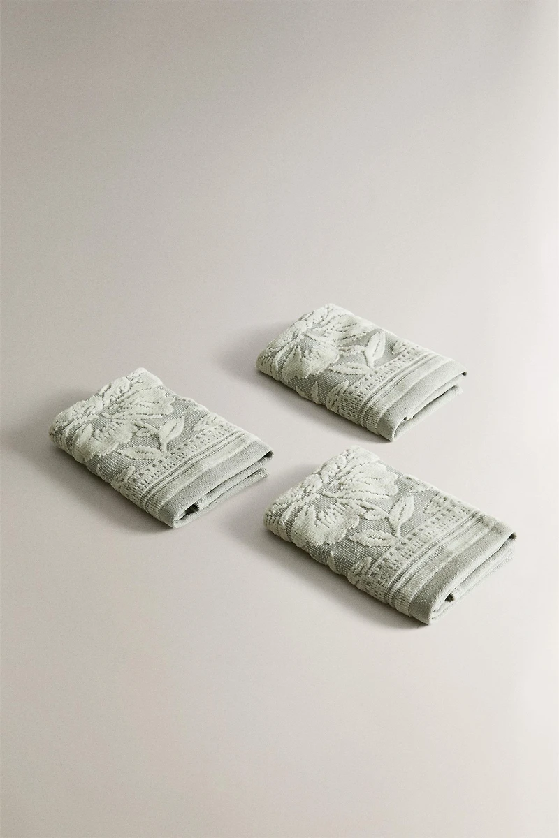 LOT DE SERVIETTES INVITÉES JACQUARD VELOURS (LOT 3)