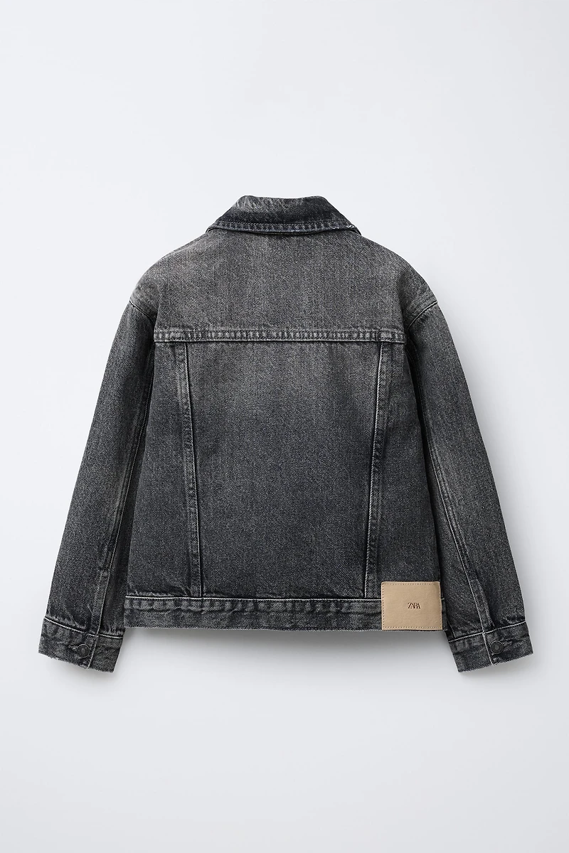 DENIM JACKET