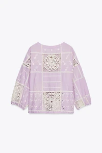 CHEMISE EN MATIÈRES VARIÉES CROCHET