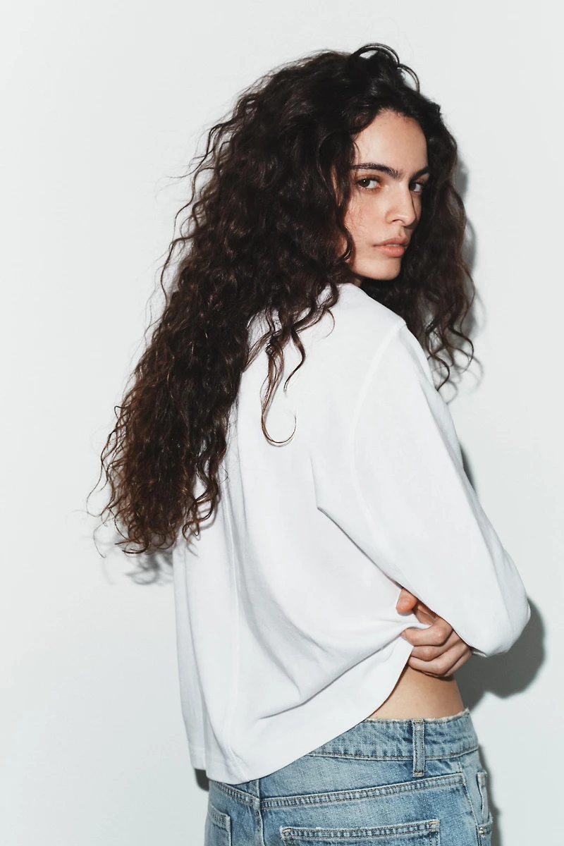 SEAM DETAIL LONG SLEEVE T-SHIRT