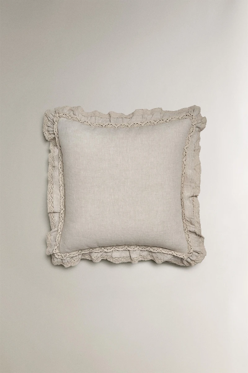 LINEN THROW PILLOW COVER WITH A LACE TRIM