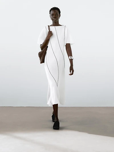 Robe fluide lin contrastes