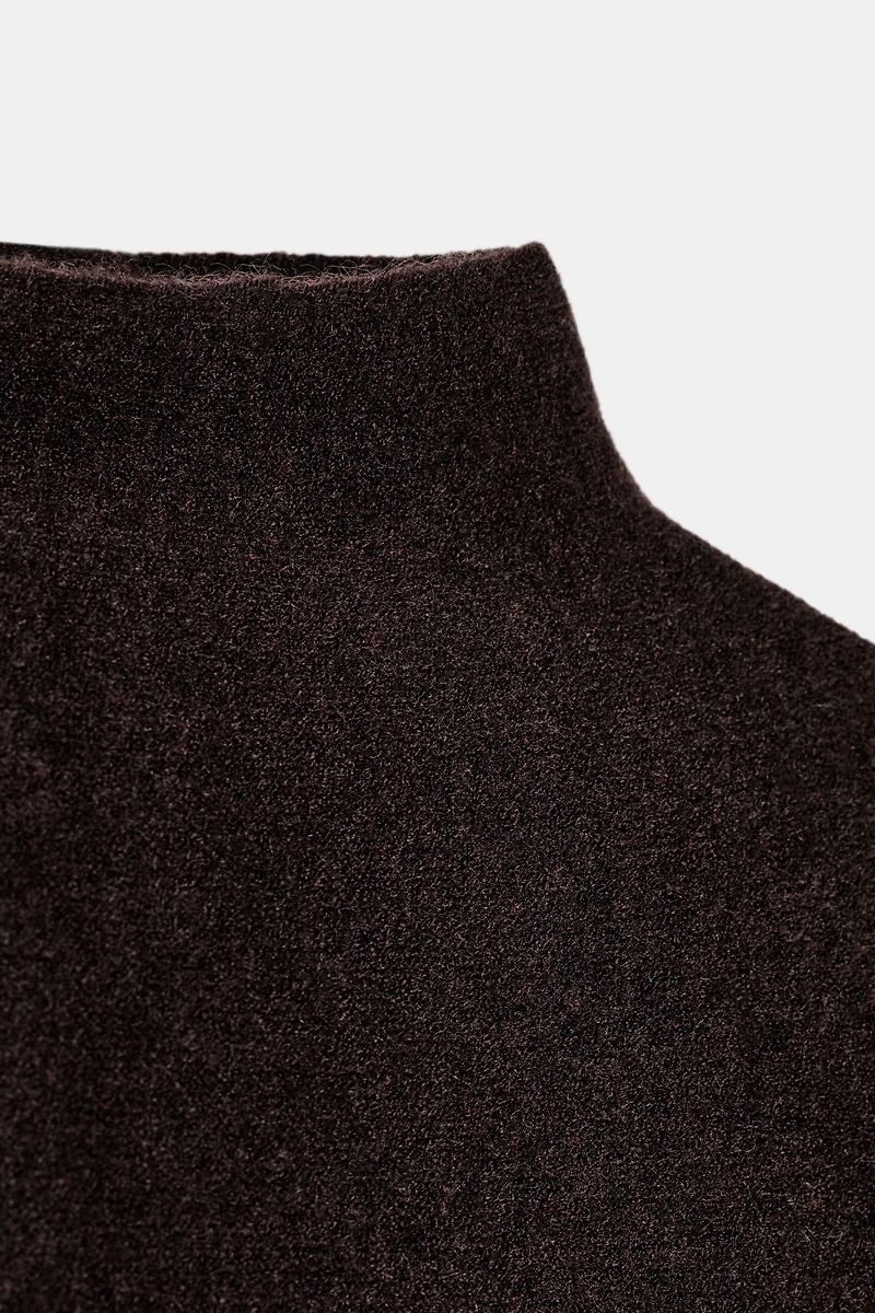 HIGH COLLAR KNIT CAPE