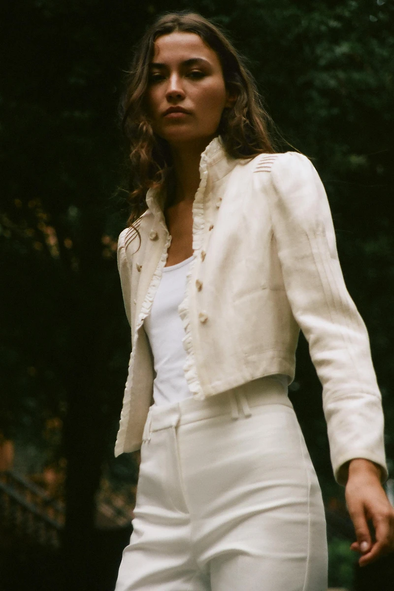 SHORT RUFFLED BLAZER