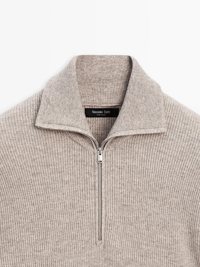 Mock neck knit sweater with zip