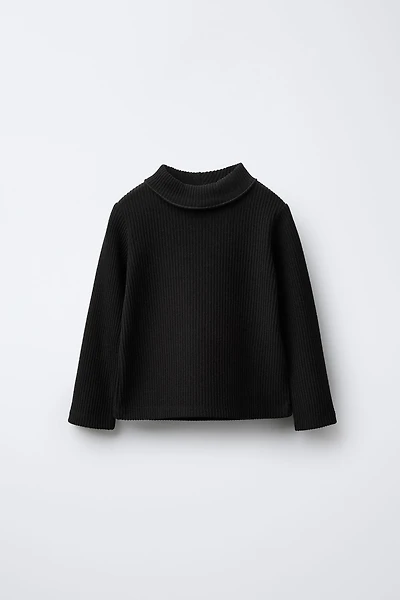 RIBBED TURTLENECK T-SHIRT