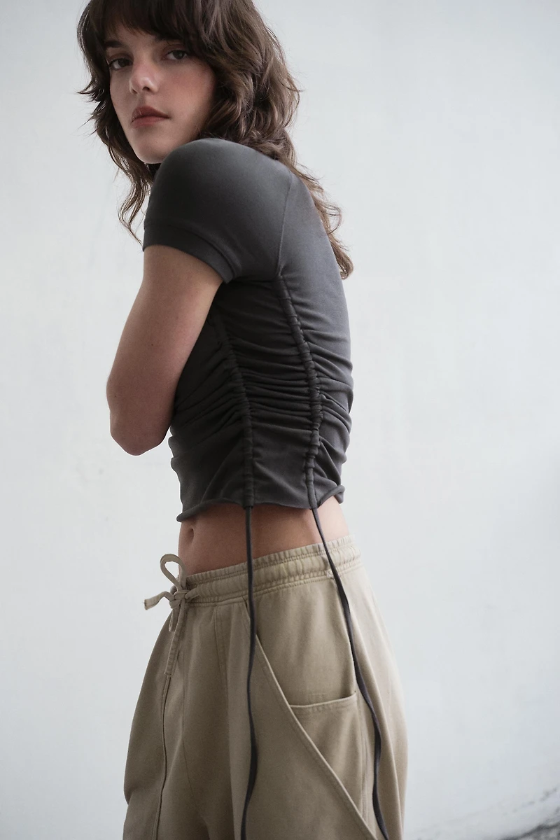 JOGGER PANTS WITH POCKETS